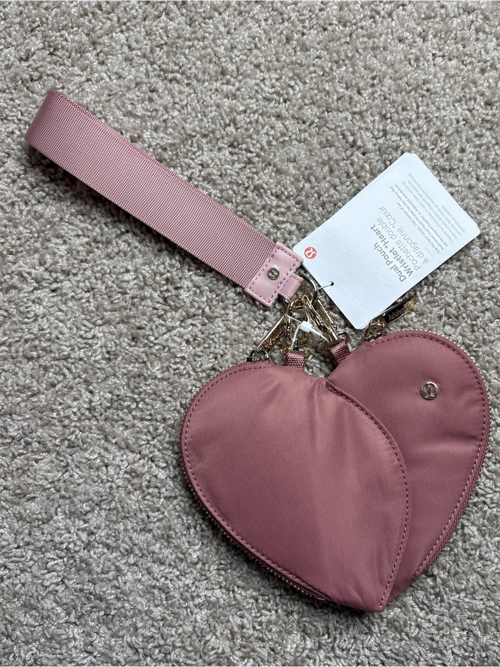 Lululemon Dual Pouch Wristlet *Heart